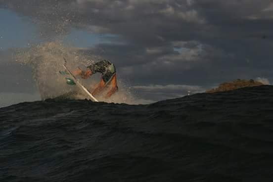 RawSurfingAdv's tweet photo. #schwack!!! #finsout !!! https://t.co/AbHjxr21ny