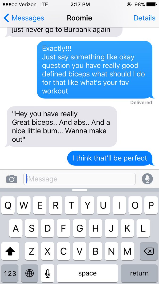 madiyvonne96's tweet photo. Normal convos with @ryane_currie https://t.co/idwKIAMUEb