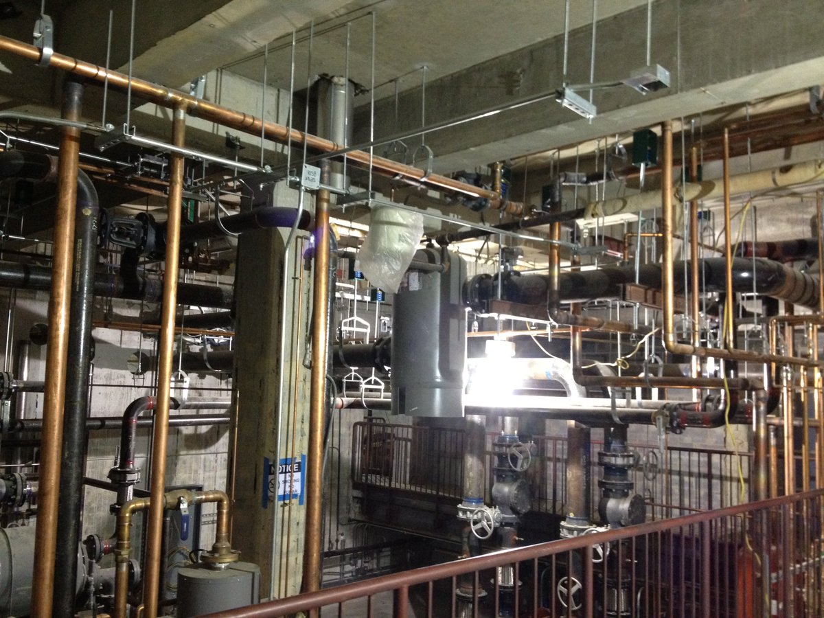 PUR_PLUMBING's tweet image. #LeadPipes are not just an issue in #FlintMI, but a national crisis: #ImproveInfrastructure slate.me/1RgWJry