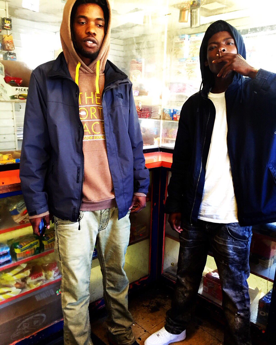 48208mook's tweet photo. 4️⃣8️⃣2️⃣0️⃣8️⃣ https://t.co/f59hCDz1KV