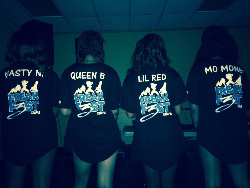 TheWolfPack_Ent's tweet photo. #FreakFest3 Juice Girls π©
They done upgraded now to Ladies now π https://t.co/xqAyzjzH6g
