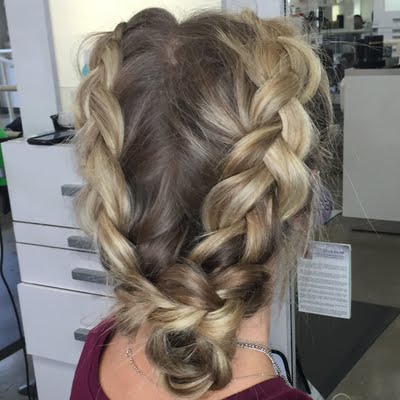 preendotme's tweet photo. https://t.co/ptOtJmnUuw Stephany's @JohnFriedaUS Touch-Up Creme gift styled her #FrizzFreeHairGoals in #underbraids! https://t.co/sUHEERHJsW