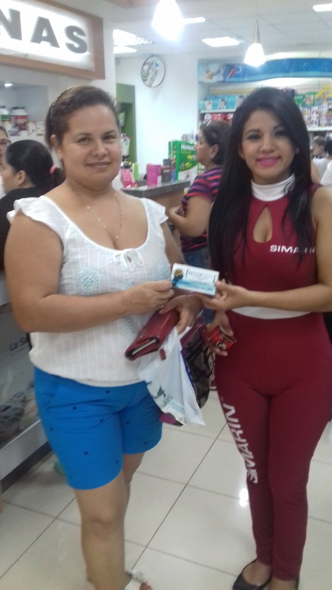 Modelos_Ecuador's tweet photo. #IMPULSACION #FARMACIAS @FYBECA #GUAYAQUIL
#RECORDERIS #SIMARIN
5 #PROMOTORAS
📲0994900773
INSTA:
📷@GuayaquilModelos📷 https://t.co/L2XO0ff8ko