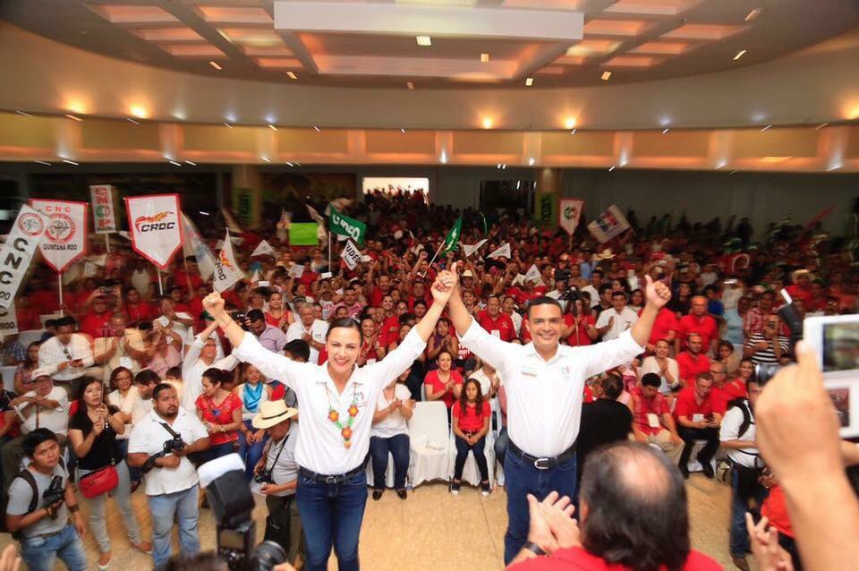 Karina Bustillos♫ tweet media