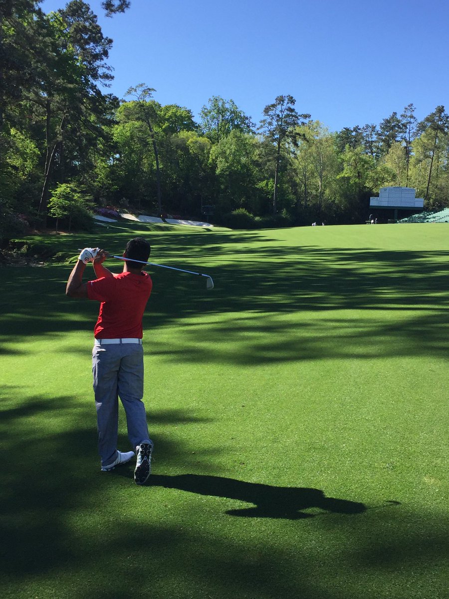 AdriGG_TulsaSM's tweet photo. Caminar desde adentro del 10 al 18 @TheMasters con @FabianGomezGolf @MonterosCoco #impossibletodescribe #believe https://t.co/310UHzUwRc