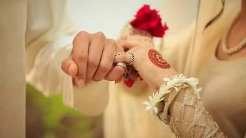 iamExPMLN's tweet photo. ﺑﺎﺕ ﺗﻮ ﺑﮕﮍﻧﺎ ﺗﮭﯽ
ﺑﺎﺕ ﮨﯽ ﮐﭽھ ﺍﯾﺴﯽ ﺗﮭﯽ
ﺍﺱ ﻃﺮﺡ ﻧﮩﯿﮟ ﮨﻮﺗﺎ
ﺩﻭ ﺩﻟﻮﮞ ﮐﯽ ﺩﻧﯿﺎ ﻣﯿﮟ
ﺗﯿﺴﺮﺍ ﻧﮩﯿﮟ ﮨﻮﺗﺎ
السلام علیکم💙 صبح بخیر 💜 https://t.co/RCArH9IGXB