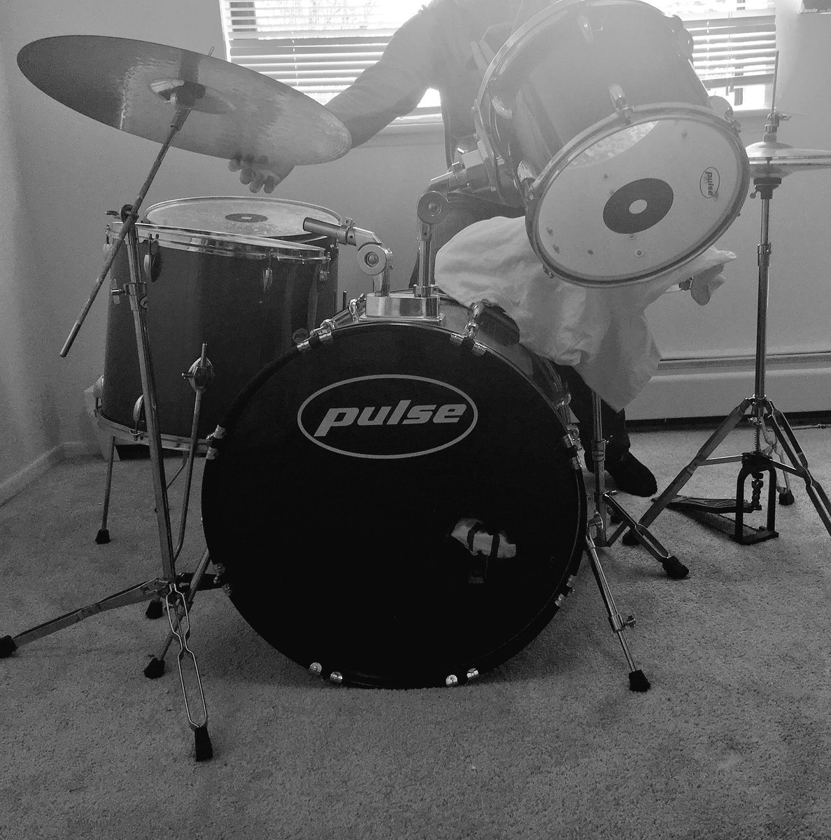 JinxRevival's tweet photo. Finally have my drum set complete. Neighbors might get upset, but I'm happy 😁 https://t.co/mgxWKhu4eI