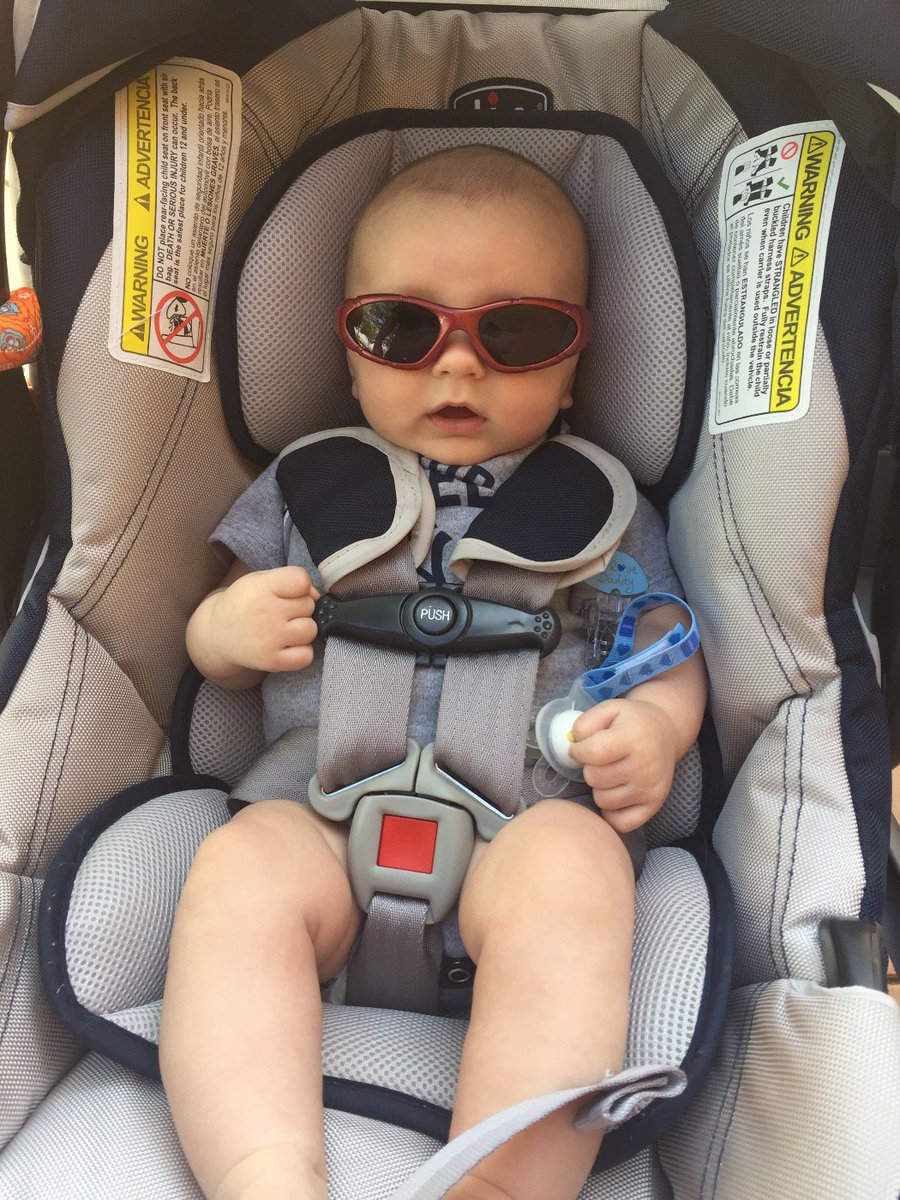 Ccap57's tweet photo. Can't wait for summer to spend some time with this little guy 😂👶🏼 https://t.co/xHL4EEdAVq