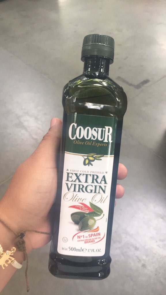 lowkeyheidiii's tweet photo. What y'all hoes need #AtYourLocalWalmart https://t.co/1k805s3Tk4
