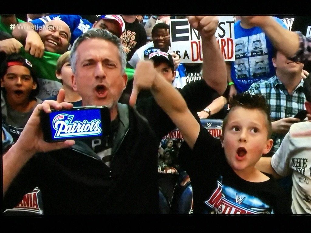 WAD1980's tweet photo. The #Patriots getting a #Wrestlemania shoutout from @BillSimmons. https://t.co/Z7ii1QjWYT