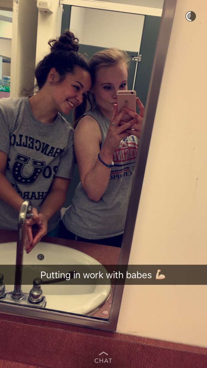 schrammie_wammy's tweet image. #springbreak16 💓 ight summer wya🤔