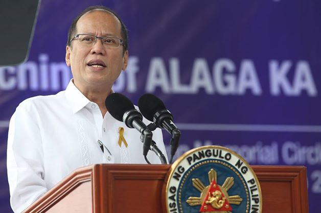 govph's tweet photo. President Aquino signs new law expanding the benefits for persons with disability (PWDs): https://t.co/WQxaRDSfeV https://t.co/uPc8WVFdFP