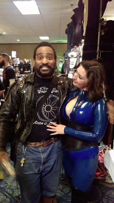 Fun times at #cinema wasteland in my #latex fruit-roll-up #catsuit. https://t.co/54UWYNfBmS<a href="/tag/cinema"class="tags">#cinema</a><a href="/tag/latex"class="tags">#latex</a><a href="/tag/catsuit"class="tags"><span>#catsuit</span></a>