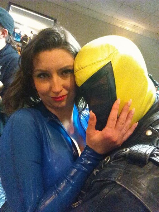 Fun times at #cinema wasteland in my #latex fruit-roll-up #catsuit. https://t.co/54UWYNfBmS<a href="/tag/cinema"class="tags">#cinema</a><a href="/tag/latex"class="tags">#latex</a><a href="/tag/catsuit"class="tags"><span>#catsuit</span></a>