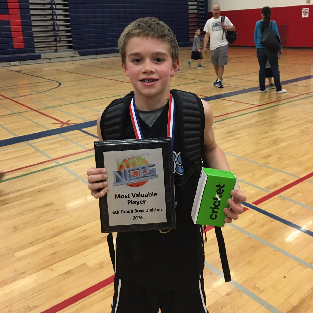 Seattle_Stars's tweet photo. #MVP #Hansen #6thgrade #goodjob #hustleandheart #hardworkpaysoff #seattlestars #htcnets #2016Champs https://t.co/gZF4xalq5b