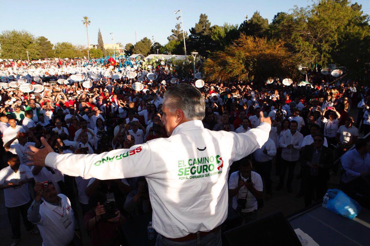 EnriqueSerranoE's tweet photo. Vengo a reportarme con mi gente de #Juárez , con la ciudad que me vio crecer y trabajar. https://t.co/vxorzUPBm6