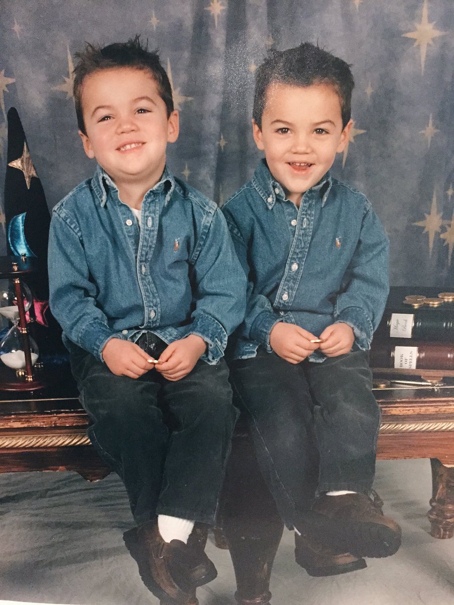 EthanDolan's tweet photo. Ew https://t.co/IxIc5gmMQE