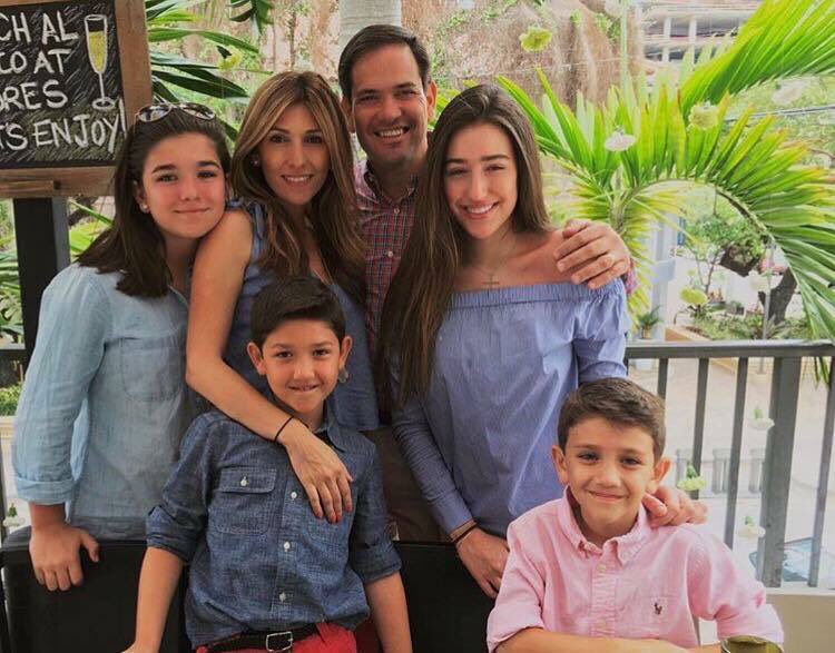 rubio_nc's tweet photo. Happy birthday Amanda Rubio! https://t.co/47JfYYLHiE