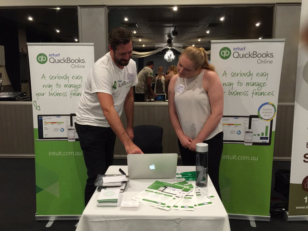 APositiveRyan's tweet photo. Loving the opportunity to workshop @QuickBooksAU with the restaurants of Wollongong #seriouslyeasy #smallbiz https://t.co/oTLR2ZdUgQ