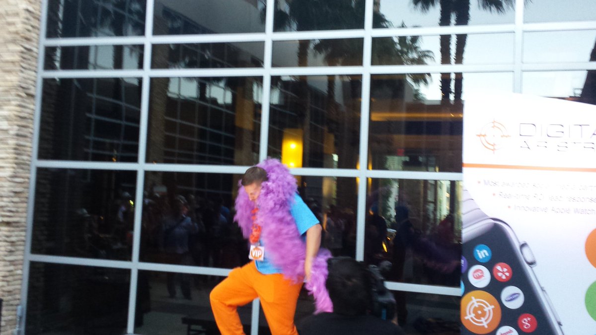EricaSietsma's tweet photo. The best part of the night,  Jacob's epic boa dance! #dasone #pinupguys #sohotrightnow #dasnada2016 https://t.co/3Rfg9aEd16
