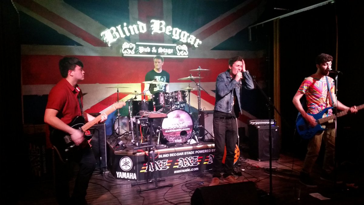 Vibrance ! Kicking off Week 9 of OMS !
#beggarlife #yycmusic