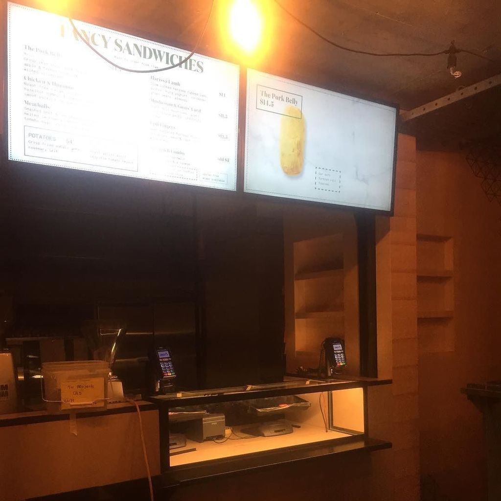 EARLCanteen's tweet photo. Getting really close to opening day for our new @qvmelbourne store #opensTHISweek https://t.co/tPa3O8rr8q https://t.co/QC6XEw23c8