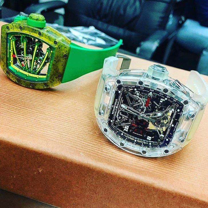 FineTimepiece's tweet photo. What 2 million on the table looks like 🤑🔝🔝🔝💸 by fort_knox_jewelers https://t.co/FN9xrS7Cwr