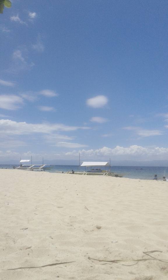 jaztify's tweet photo. #BeachHop
#whitesand
#CarpeDiem 
#Moalboal
#CebuPh https://t.co/RGz6650TvL