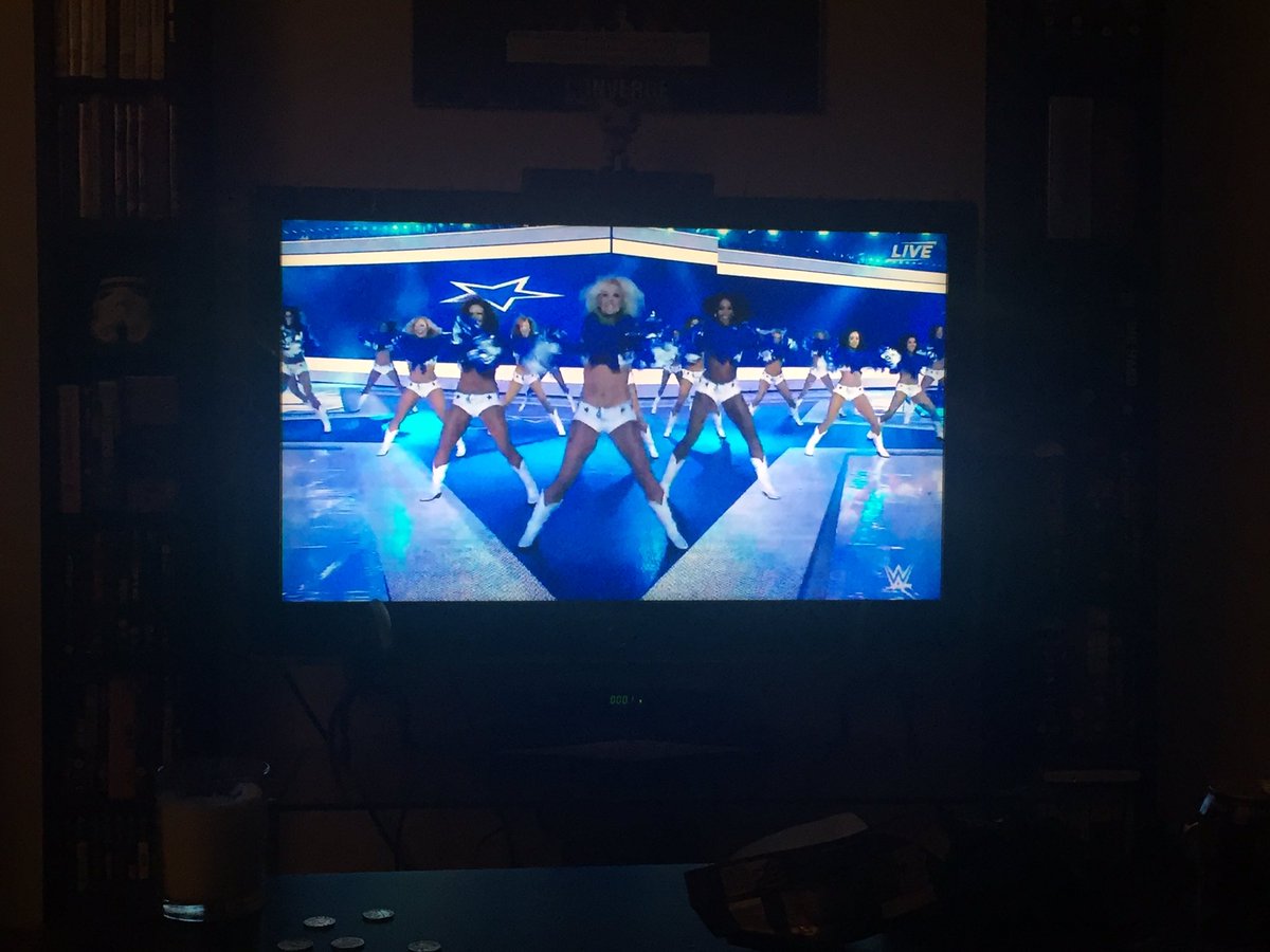 DVoid106's tweet photo. Would've rather had 15mins of these girls dancing than the #AndreMemorial #WrestleMania https://t.co/J0LbjSYzFl