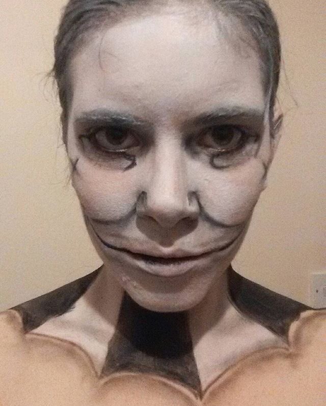 #clown #clownmakeup #facepaints #evil #evilsmile #sfx #sfxmakeup #scary #black #white #horrormakeup #horror #death