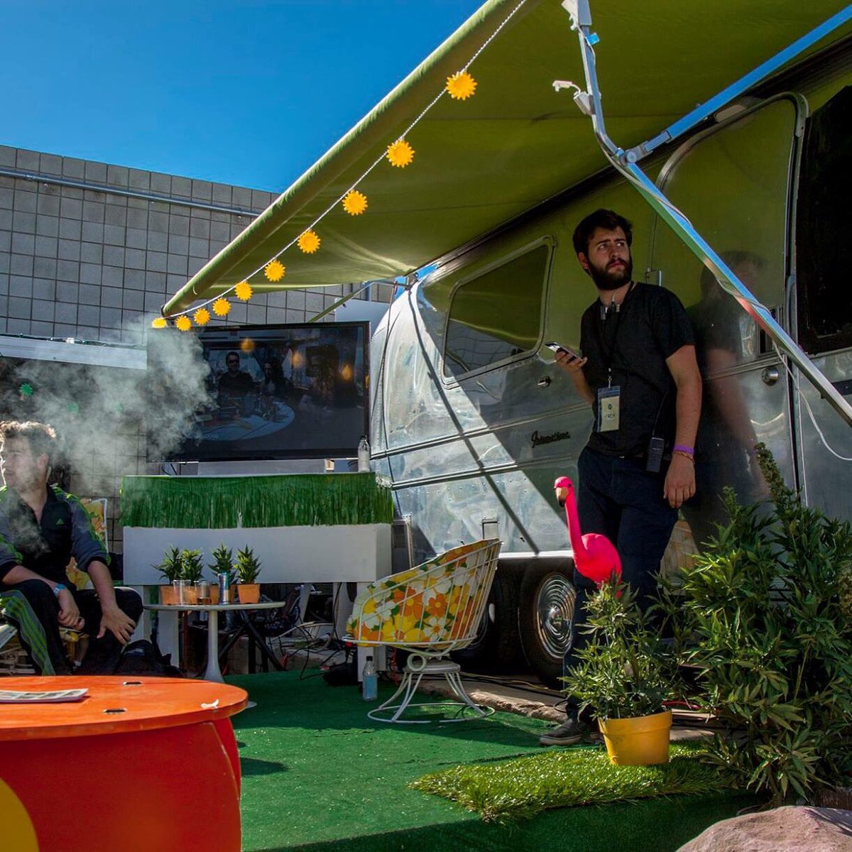 absolute_live's tweet image. Tech producing the #livestream for #gettingdougwithhigh