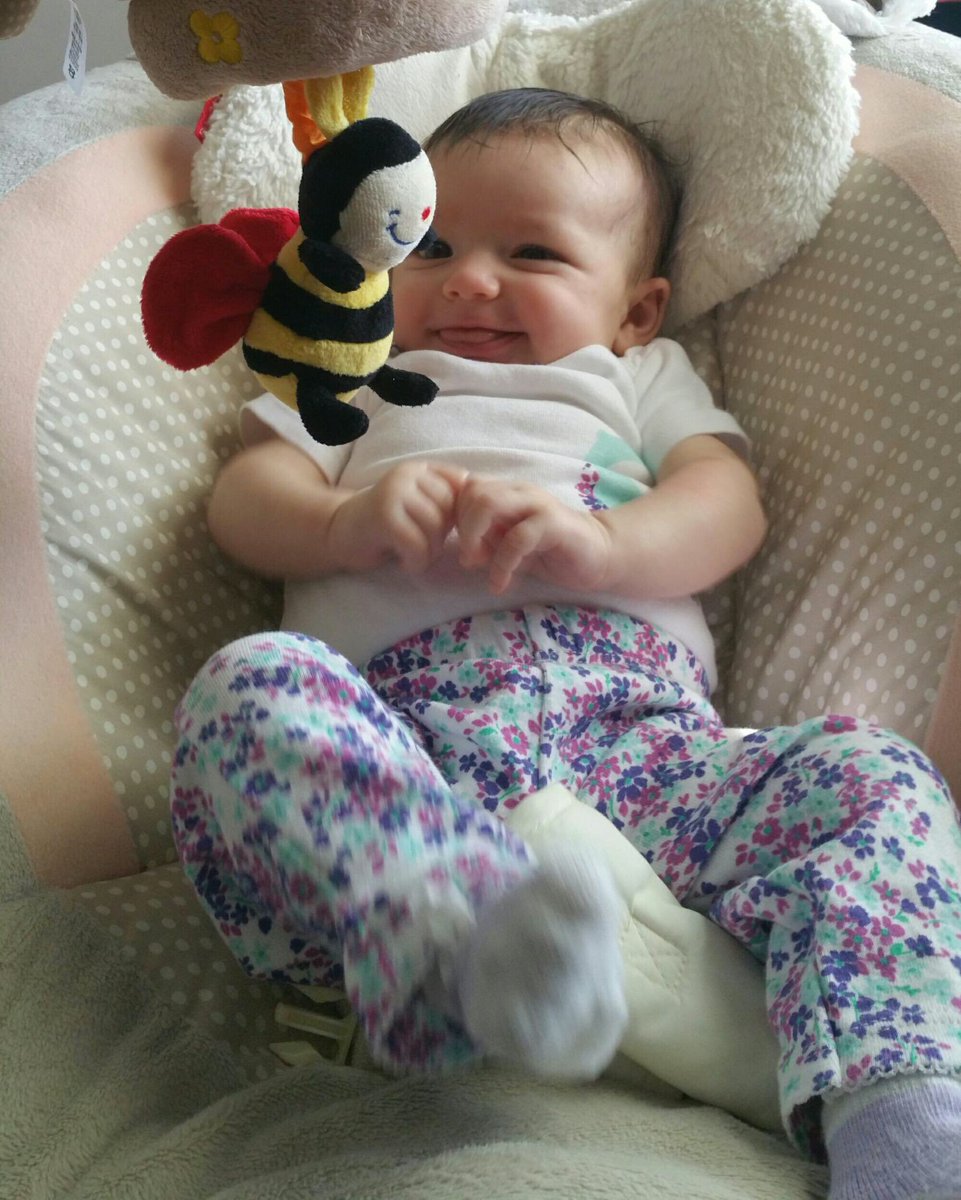 rachie_bake's tweet photo. I can't believe I still haven't gotten to see this little angel in person. I'll see you soon Harper 💕 https://t.co/Hf61HzQezg