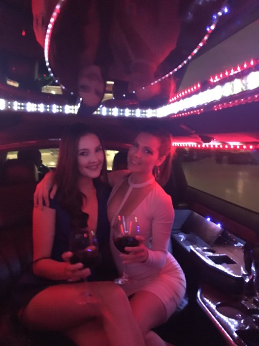Vegas with my girl 💕 https://t.co/Qdk7A3PU30