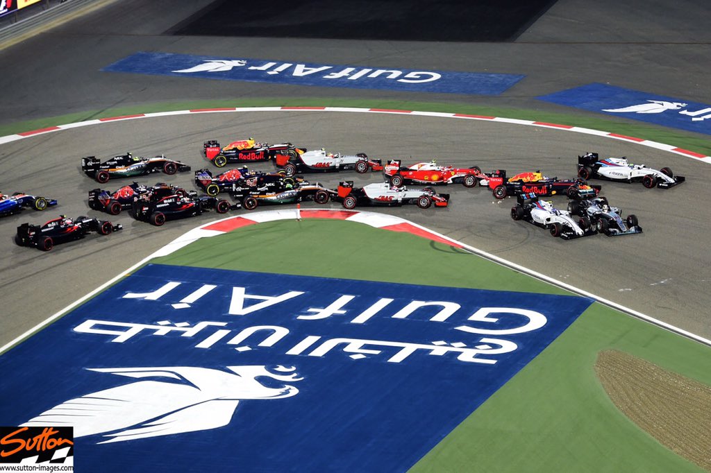 Игры гонки формула 1. Formula 1 Bahrain. Гонка формула 1. Ночная гонка формула 1. Россия 2 формула 1.