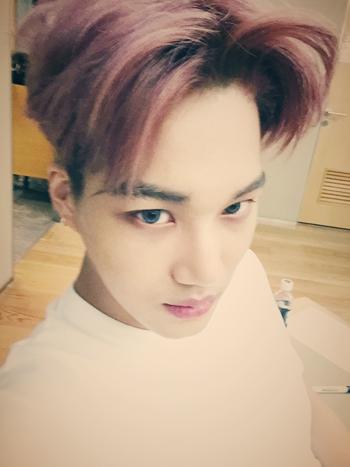 iam_nt16's tweet photo. ⚠定期
#EXOペンと繋がりたい 
#RTした人全員フォローする 
#EXO好きな人RT  
#カイペン 
#SMTOWN好き

99line🐻
EXOペン，TVXQぺんと繋がりたい💓
拡散願います！！ https://t.co/SQE9NVRnNR