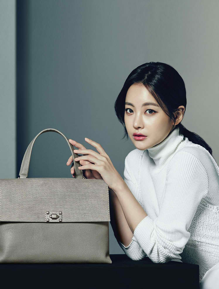 OhYeonSeo0622's tweet photo. [PHOTOS] 04.04.16 Actress Oh Yeon Seo for Bag Brand, LAMATT (1) | #OhYeonSeo #오연서 #라메트 #LAMATT https://t.co/miIPlNWTHL