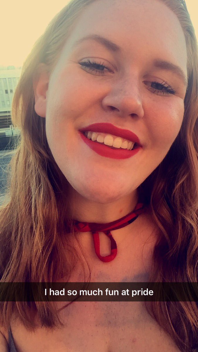 LaurenMadDalton's tweet photo. We had fun at #PHXpride2016 !!! Thank you to the people supporting the LGBTQA community https://t.co/tstdHQkCSc