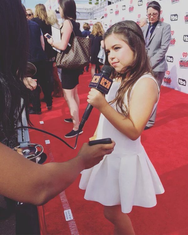 GracersOfficial's tweet photo. U are so talented @PrincessSGB I keep it up #bestfriends #iHeartRadio #prettyprincess https://t.co/vL7KXrcK1l