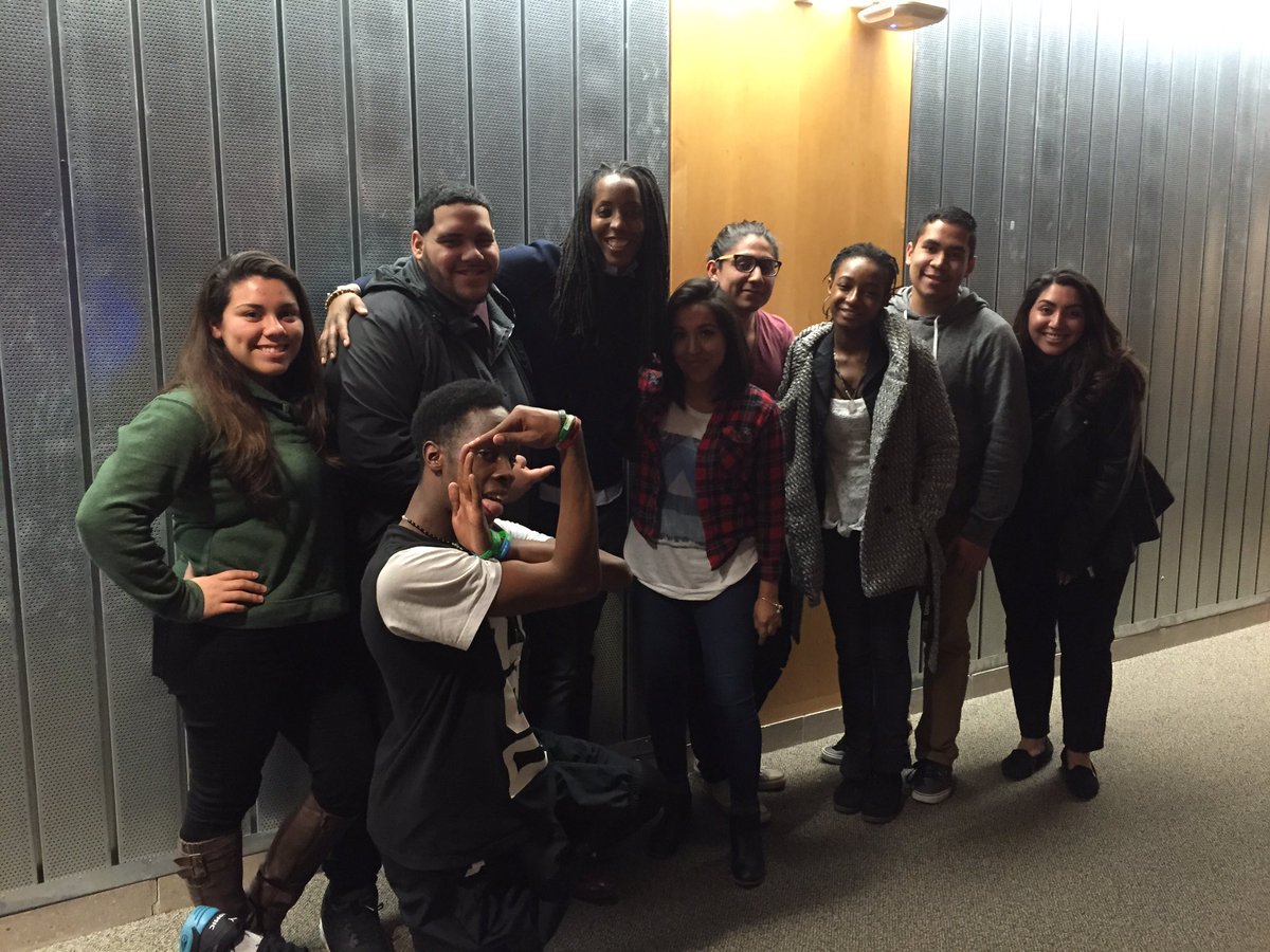 OfficialJonFlow's tweet photo. Had an amazing time performing at UCONN. CT what's good? https://t.co/36tQYOqFA9
