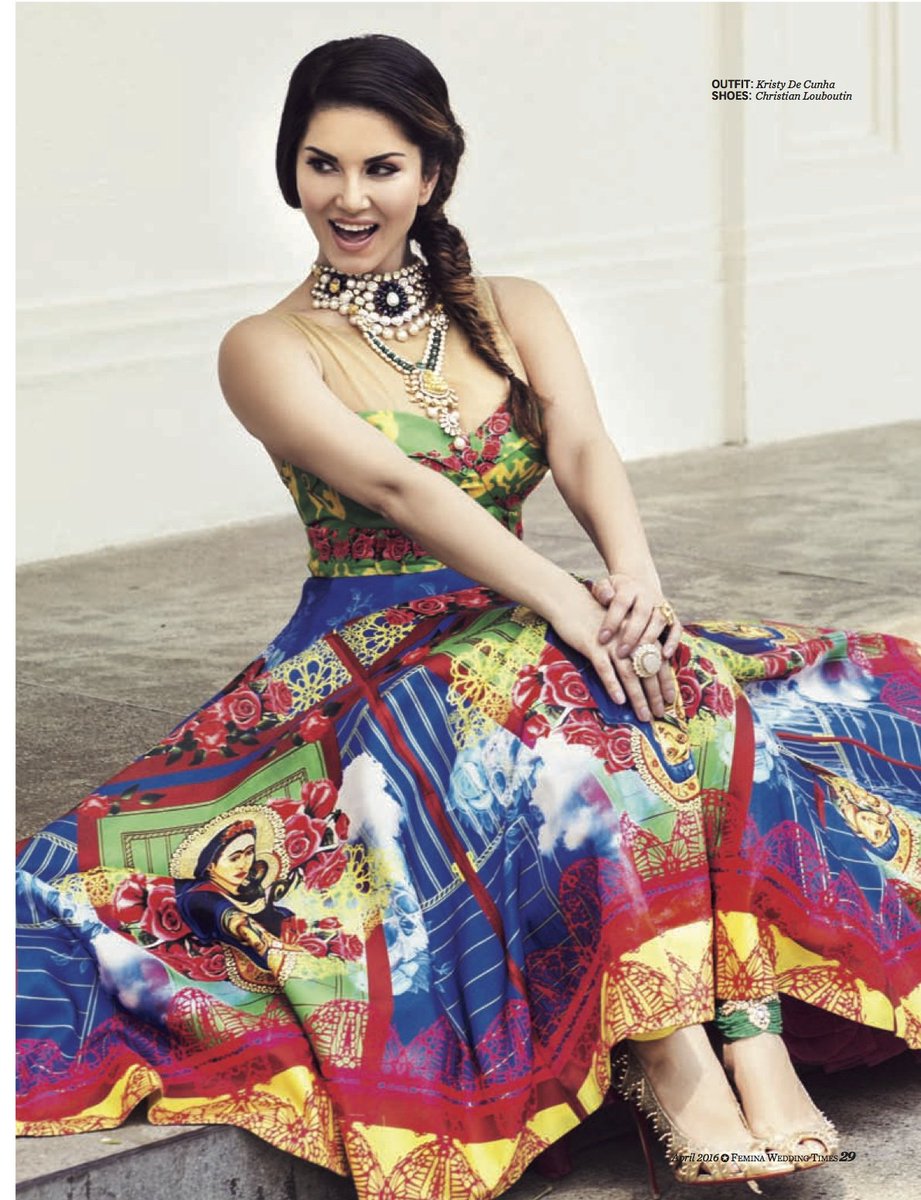 SunnyLeone's tweet photo. ;) https://t.co/MKokpc2zQT