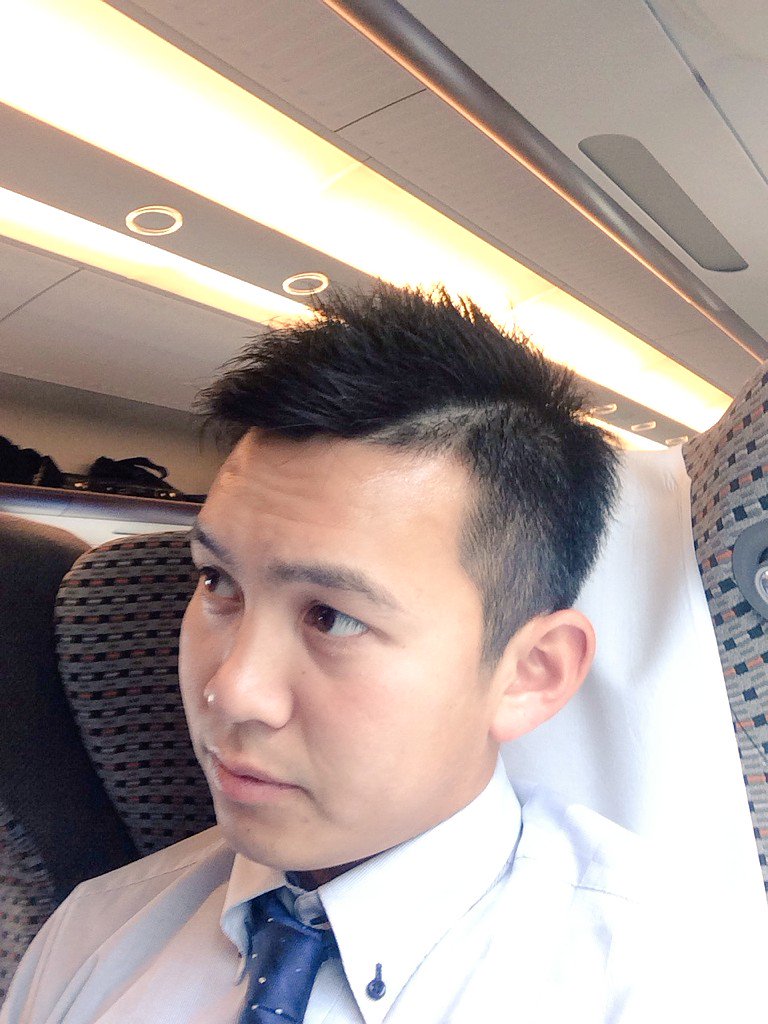 山﨑 康晃 横浜 名古屋 移動なうです 今日はお休みですが 歯医者ではありません 抑えになってから よく歯を食いしばるようになり 奥歯がよく欠けてしまうので インプラントにしたり メンテナンスしたりしてますよ T Co
