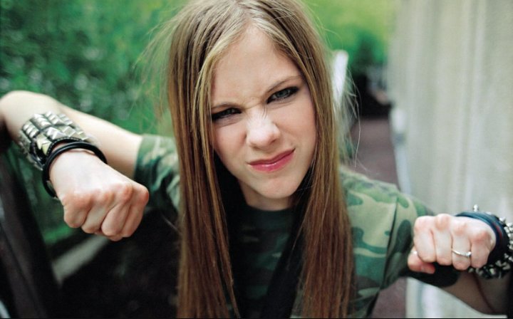 Lenaytty's tweet image. Buenos días, me he levantado con ganas de matar a alguien,  puto sueño