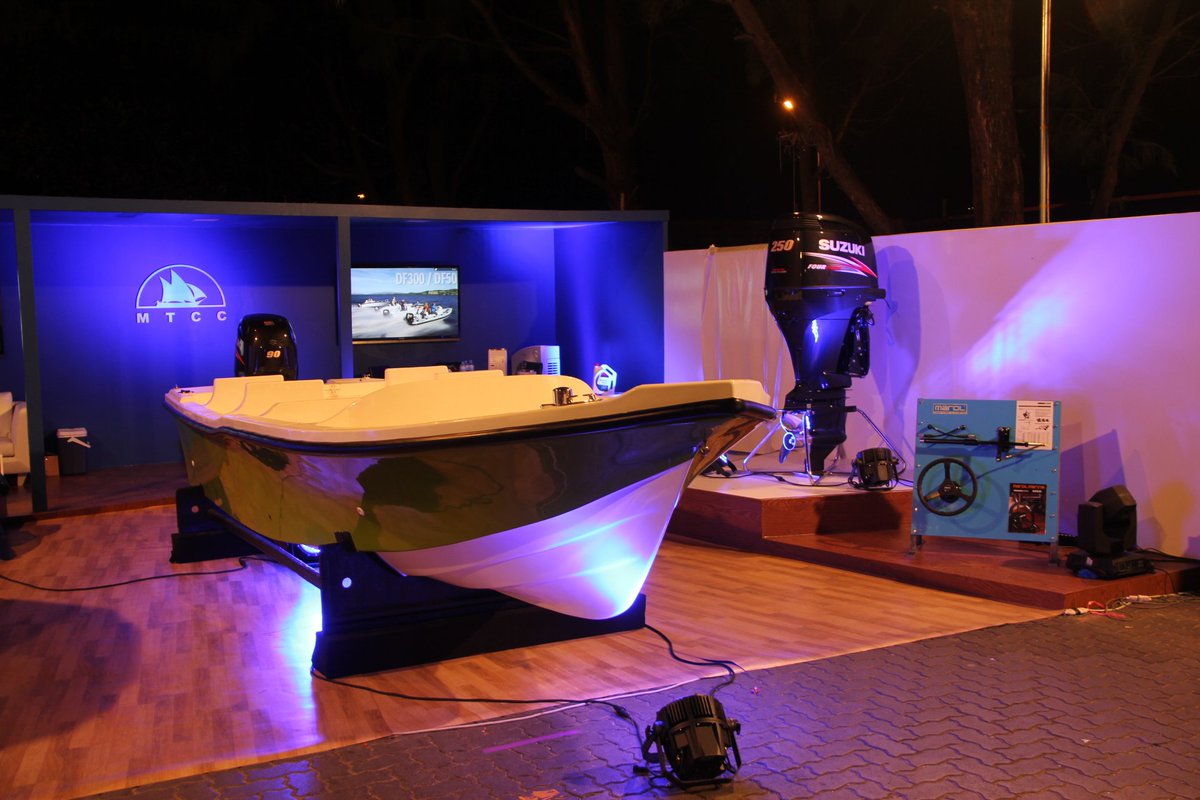 MvMarineExpo's tweet photo. We are returning this year with more exhibitors! Here's a throwback to #MME2015 https://t.co/D3LYXFPtcq
