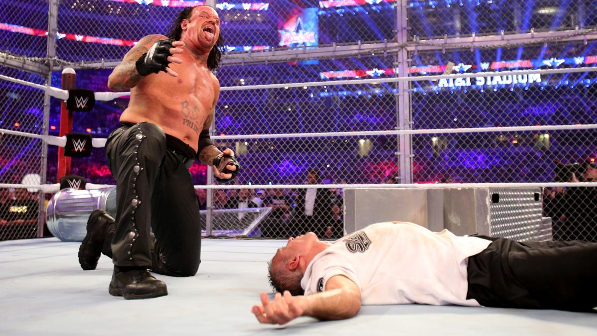 TioWrestling's tweet photo. Muchos creemos que este combate debió ser el evento principal de #WrestleMania, ¿tú qué opinas? https://t.co/fFYOWmE2QJ