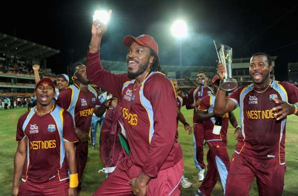 KashiMissile's tweet photo. खूब खूब अभिनन्दन वेस्ट इंडीज़! मला पण डांस शिख्वा ना! #Champions https://t.co/t53sxRxTe1