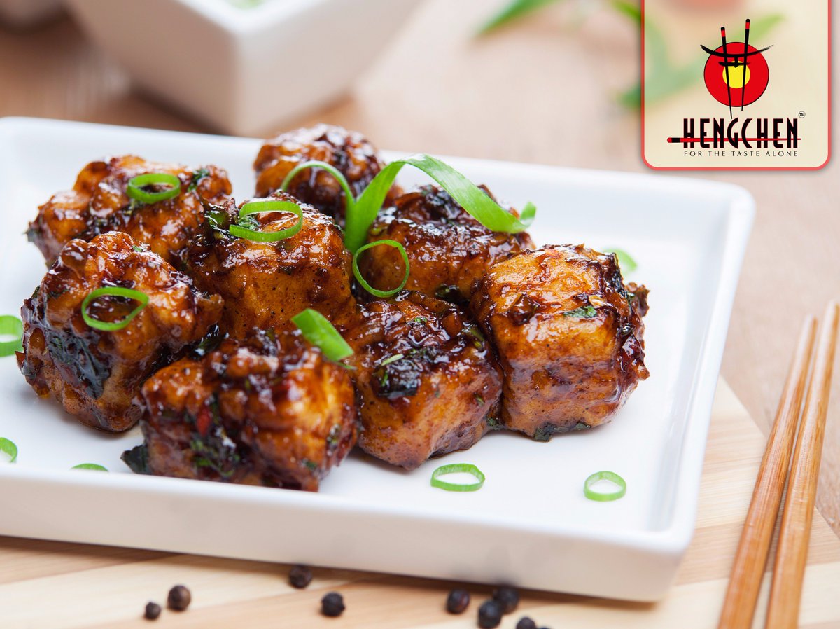 Hengchenme's tweet photo. Walk in for Wok Tossed Tofu Black pepper.
#Hengchen #Dubai #taste #Food #Foodie #diversity #UKRestaurants #HFguide https://t.co/zgcihWXDzS