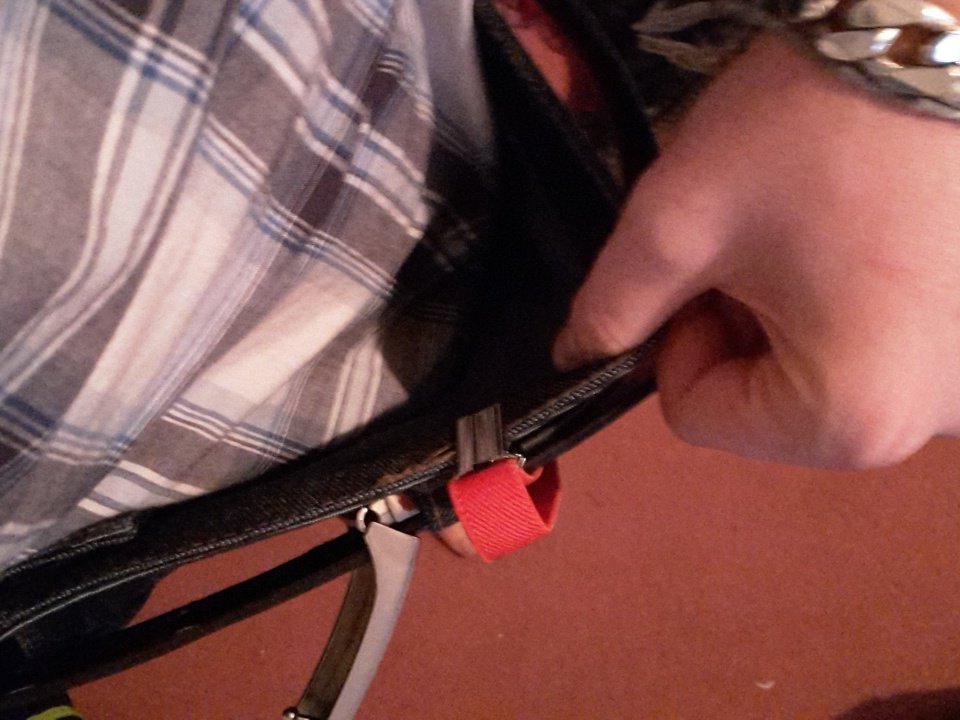 CommunistOwl's tweet photo. Wow, got them a month ago or so, didnt need a belt or anythin but now... (tears of joy start dripping) https://t.co/5ia7KaEjgj