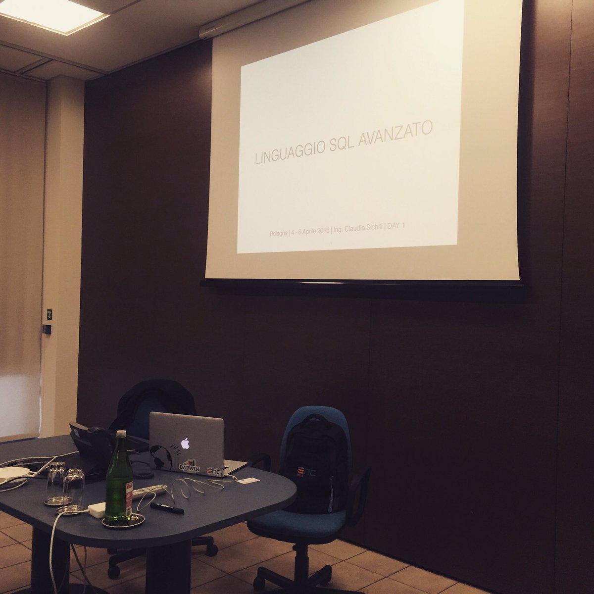 Salgo in cattedra per spiegare i benefici della piattaforma IBM DB2 in ambito bancario #ibm #db2