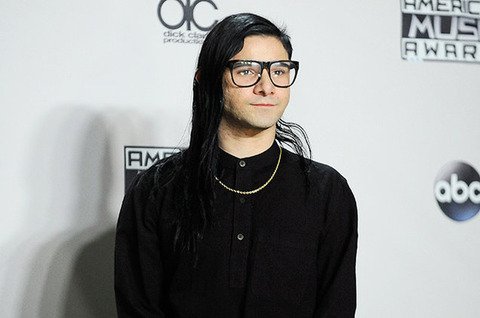 edmsokuhou06's tweet photo. EDM速報 : SkrillexがRick Rossとコラボ！映画「Suicide Squad」のテーマソングか！？【続きはこちら】 https://t.co/LQCvhrsmiM https://t.co/ywTiSMUUHd