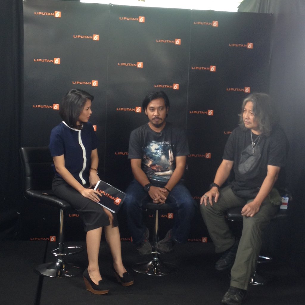 liputan6dotcom's tweet photo. Yuk saksikan #LiveChatStreaming "Cerita Di balik foto & anugerah pewarta foto Indonesia" di https://t.co/BkLeY80Z2S https://t.co/AAyYXqGWSF